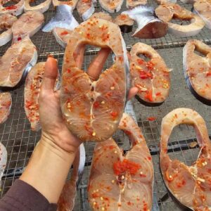 Cá dứa cắt khoanh sa ớt 1 nắng
